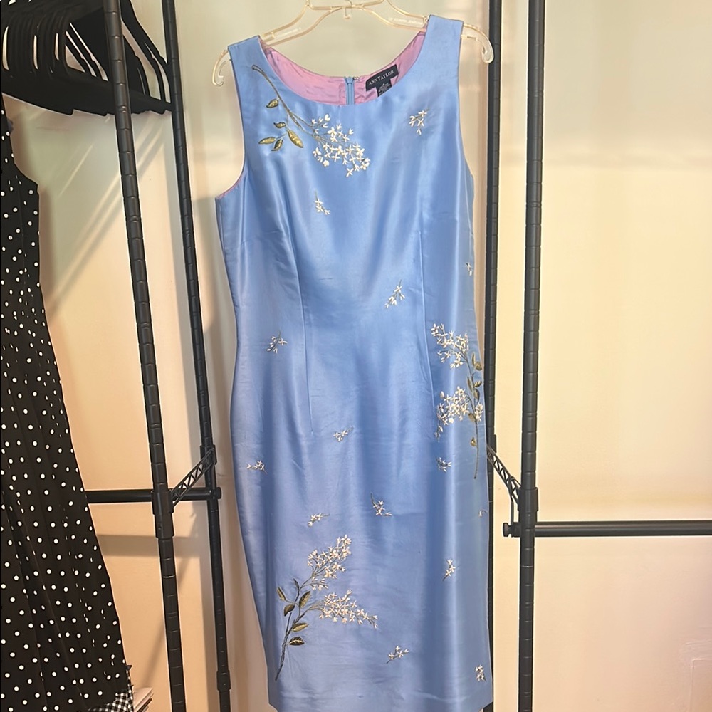 Blue Sleeveless Sheath Midi Dress for Wedding